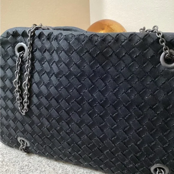 Bottega Veneta - Picture 5 of 16